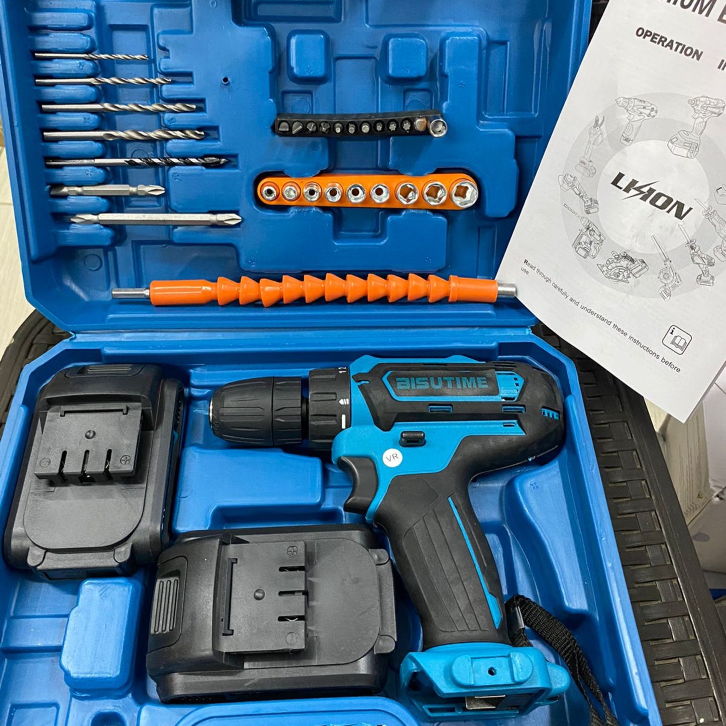 Set de taladro y destornillador broca