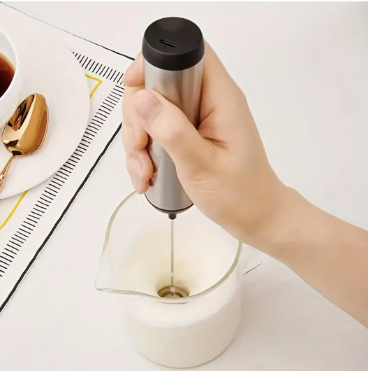 Espumador para bebidas plateado